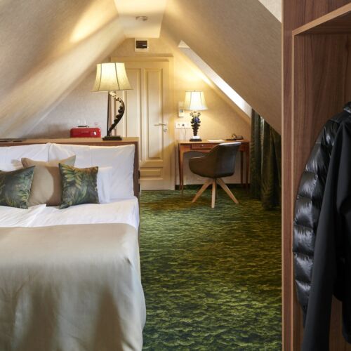 Pokój 2-osobowy na poddaszu Deluxe