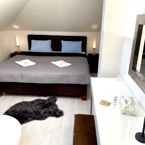 Deluxe  Pokoj s manželskou postelí