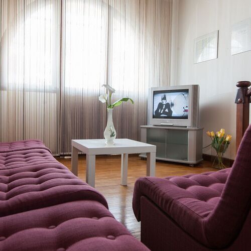 Casă de vacanță pentru 8 pers. (se inchirieaza doar integral) (se poate solicita pat suplimentar)