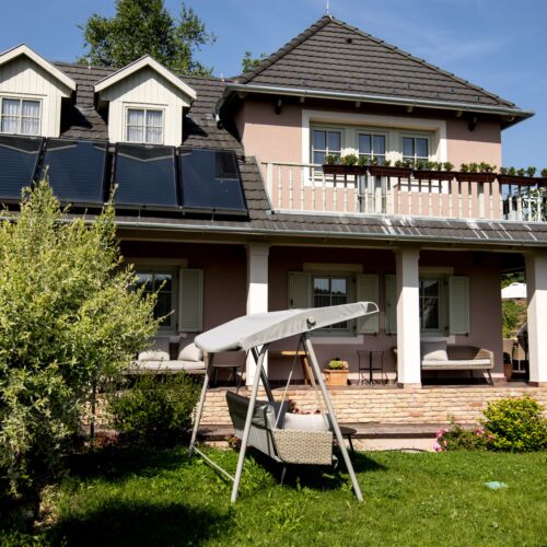 Casa de vara toata casa pentru 12 pers. (se inchirieaza doar integral)