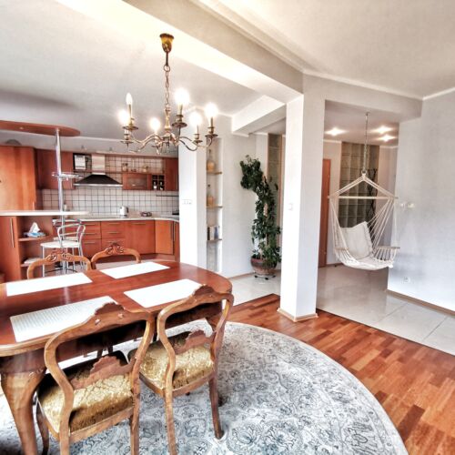 Apartament 8-osobowy Premium Family z 3 pomieszczeniami sypialnianymi