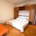 Klimatiziran Sa terasom soba sa 3 kreveta(om) (za 3 osoba(e)) S-18034-b