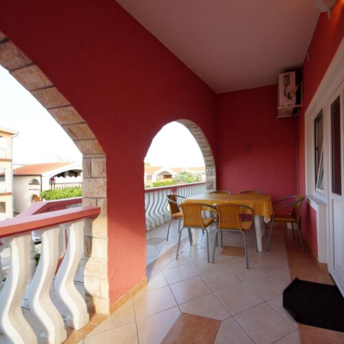 2-Zimmer-Apartment für 5 Personen mit Klimaanlage und Terasse A-18140-a