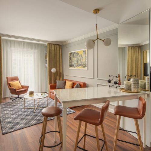 Suita deluxe cu vedere spre grădină cu 1 camera pentru 2 pers. (se poate solicita pat suplimentar)