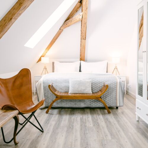 Pokoj s klimatizací se sprchou pro 6 os.