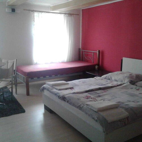 Apartman se sprchou s vlastní kuchyňkou pro 4 os.