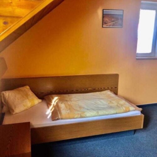 Standard Single Room with Shower