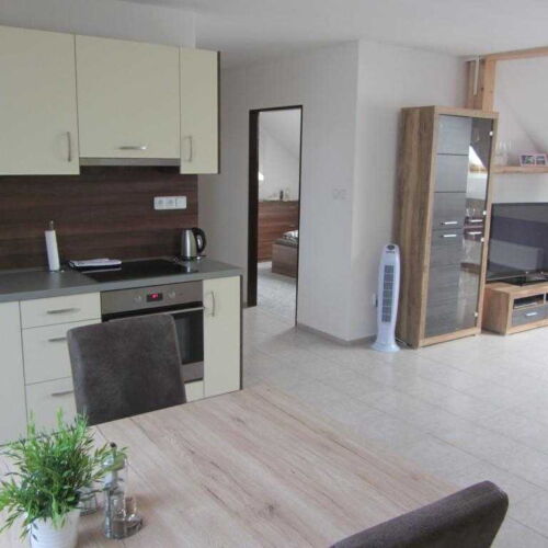 Apartament cu duș cu bucătărie proprie pentru 6 pers. (se poate solicita pat suplimentar)