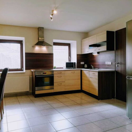 Apartament cu duș cu bucătărie proprie pentru 6 pers. (se poate solicita pat suplimentar)