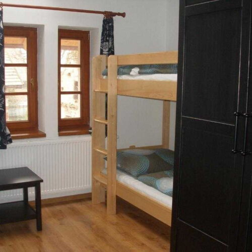 Pokój 4-osobowy z prysznicem z łazienką