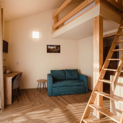 Pokoj se sprchou s klimatizací pro 3 os.