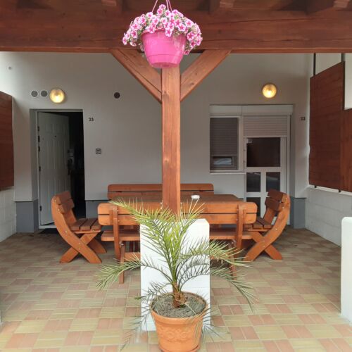 Apartament 5-osobowy połączone z własną kuchnią z 2 pomieszczeniami sypialnianymi