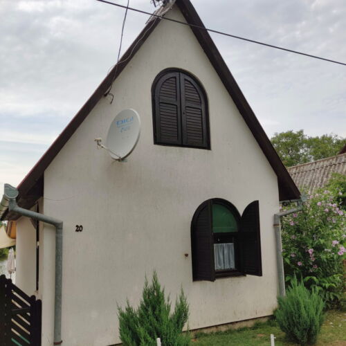 Domek letniskowy 4-osobowy Przyjazny podróżom rodzinnym z widokiem na rzekę (możliwa dostawka)