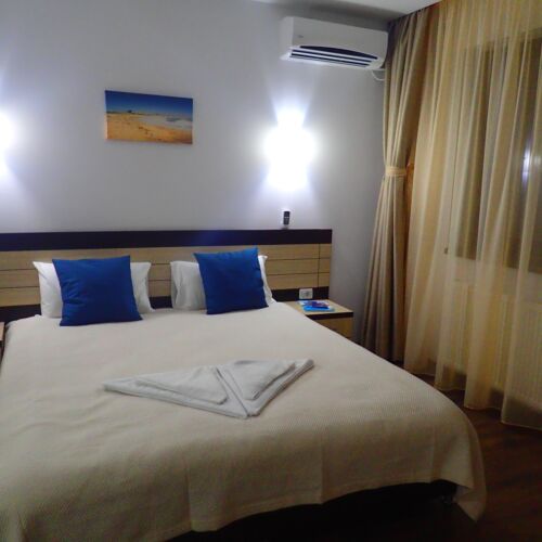 Camera dubla exclusive