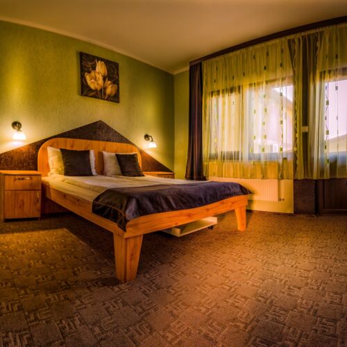 Camera dubla cu balcon cu baie