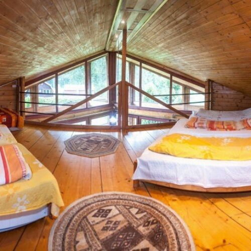 Cabană maisonetă pentru 9 pers. (se inchirieaza doar integral)