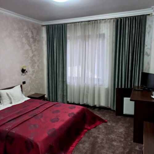 Camera dubla cu baie