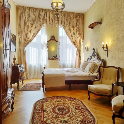 Apartament exclusive cu vedere spre oraș cu 1 camera pentru 4 pers.