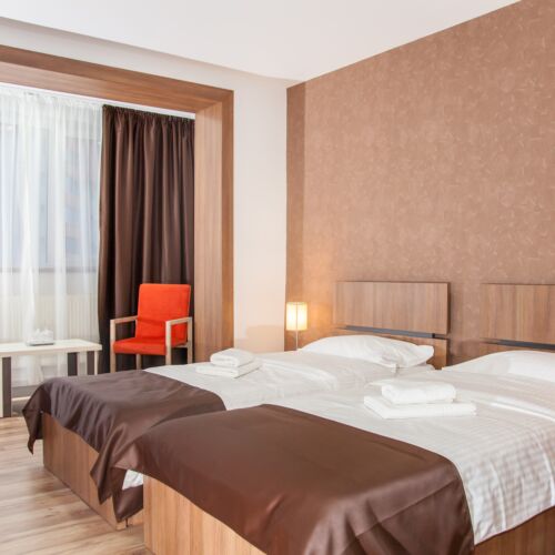 Camera  twin cu aer condiționat