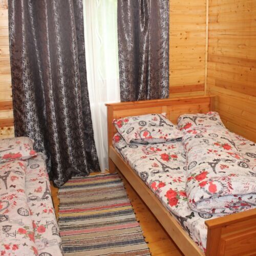 Pokój 4-osobowy z balkonem