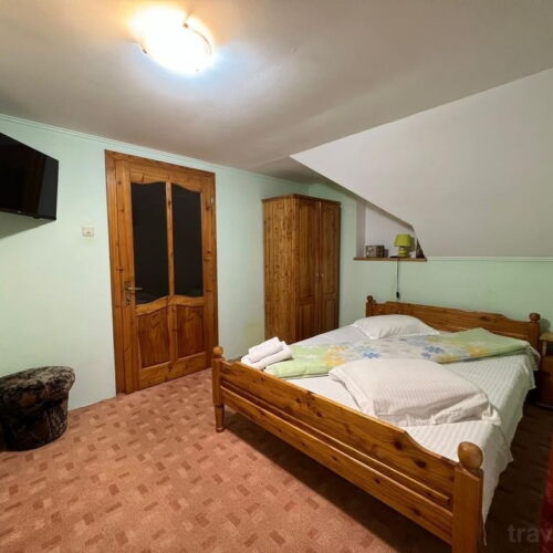 Camera dubla (se poate solicita pat suplimentar)