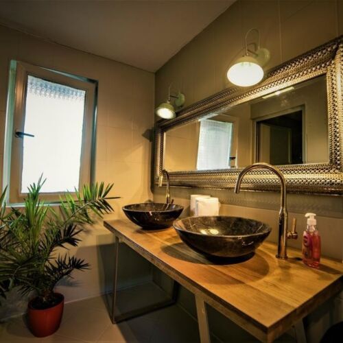 Cabană pentru 2 pers. (se inchirieaza doar integral)