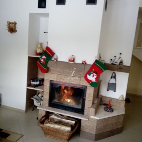 Roubenka (jako celek) pro 8 os. s výhledem na hory celý Dům