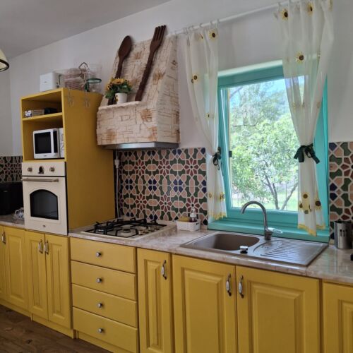 Casă de vacanță family cu vedere spre pădure pentru 6 pers. (se inchirieaza doar integral)