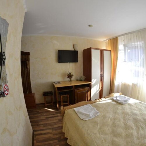 Camera dubla (se poate solicita pat suplimentar)