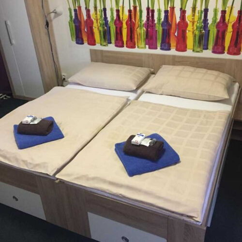 Apartman se sprchou  pro 4 os.