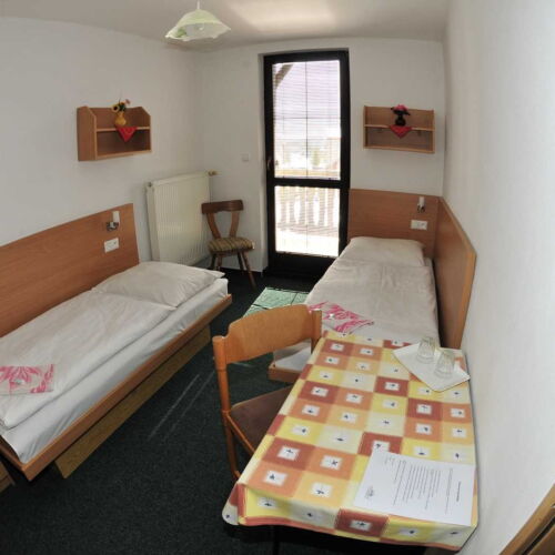 Pokój 2-osobowy z prysznicem