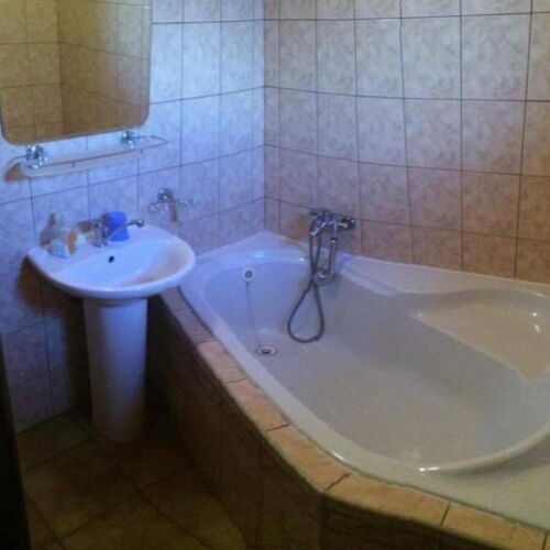 Pokój 2-osobowy z prysznicem (możliwa dostawka)