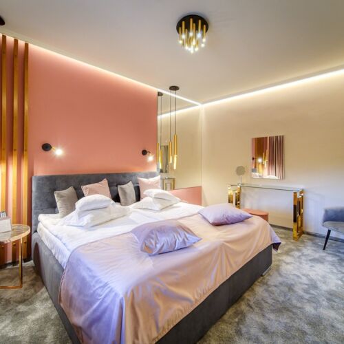 Suita prezidential cu 2 camere pentru 4 pers.