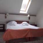 Attic 5-Room Gallery Suite for 6 Persons (extra beds available)
