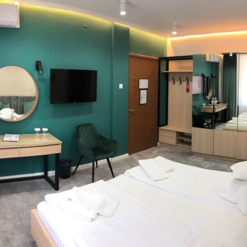 Apartament standard la etaj cu 1 camera pentru 4 pers.