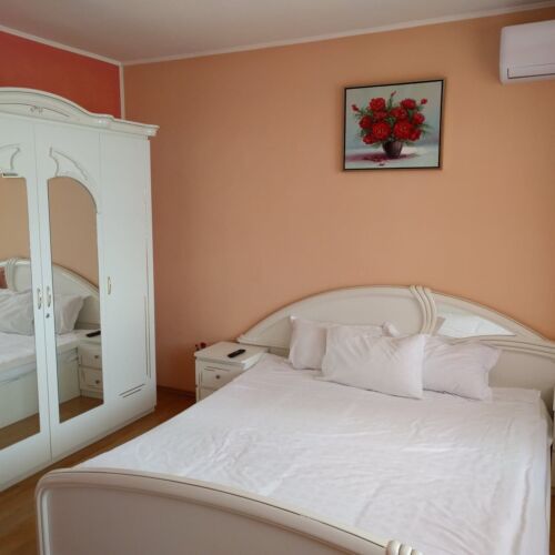 Deluxe Double Room (extra bed available)