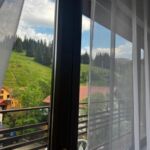 Erkélyes háromágyas szoba