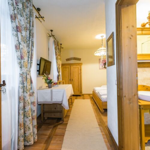 Pokój 2-osobowy Classic z tarasem