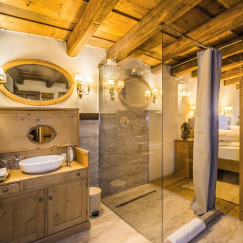 Rezydencja pokój 2-osobowy Romantyczny Lux z 1 pomieszczeniem sypialnianym (możliwa dostawka)