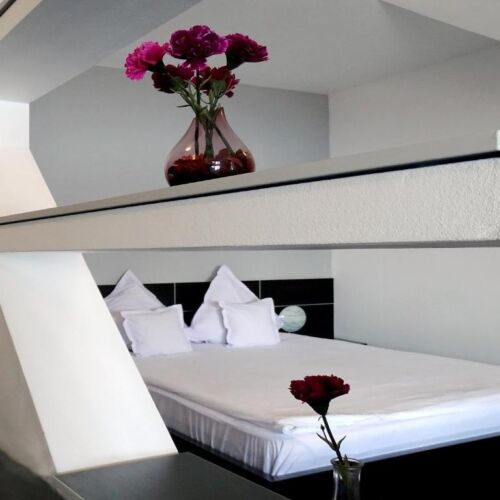 Apartament grand la etaj cu 1 camera pentru 4 pers.