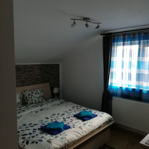 Doppelzimmer mit Badezimmer