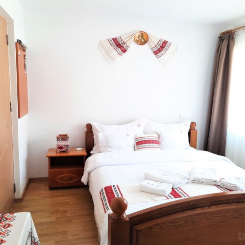 Camera dubla cu balcon cu baie