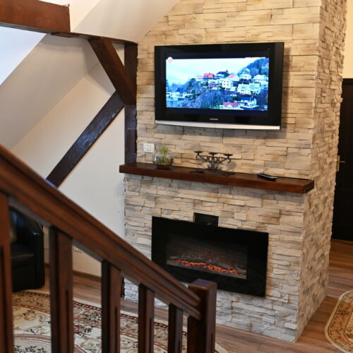 Apartament vip la etaj cu 2 camere pentru 4 pers.