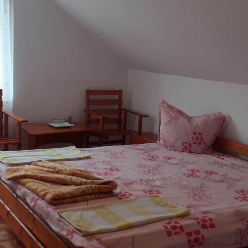 Pokoj s manželskou postelí s panoramou 