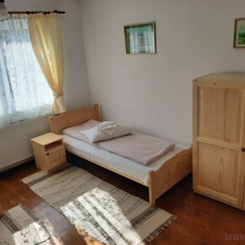 Camera tripla (se poate solicita pat suplimentar)