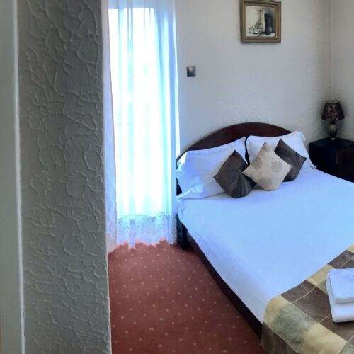 Camera dubla superior