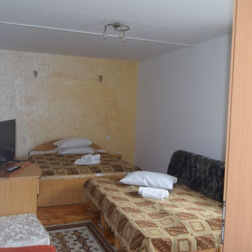 Pokoj s balkónem  pro 3 os.