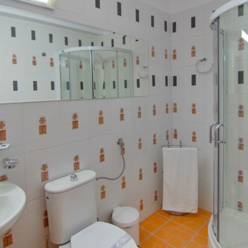 Camera dubla cu baie