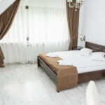 Standard 1-Room Suite for 6 Persons