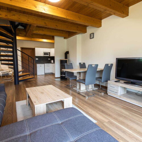 Deluxe Apartman se sprchou pro 5 os. se 2 ložnicemi (s možností přistýlky)